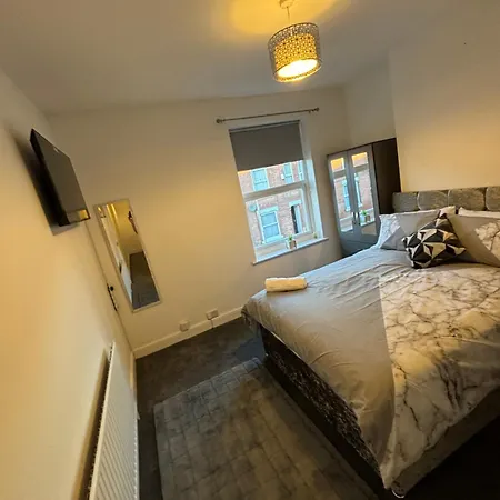 Forest Fields Luxury Apartments Nottingham Exterior photo